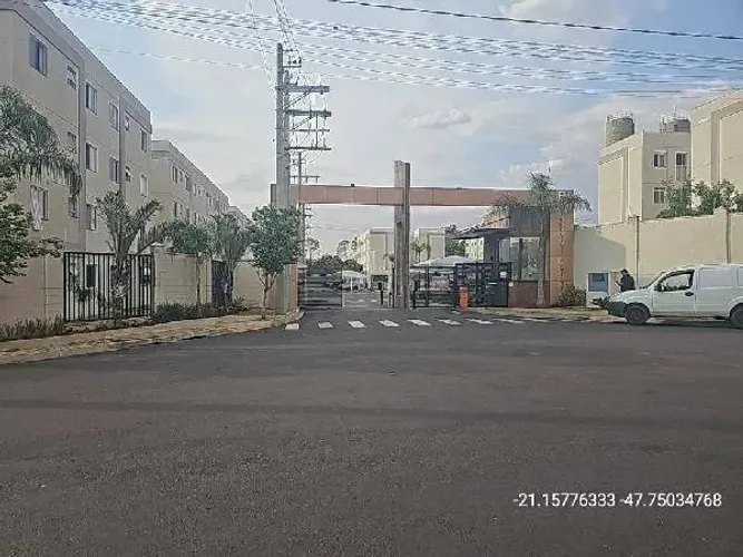 Imóvel para morar ou investir  Apartamento no Jardim Ouro Branco, Ribeirao Preto - SP, Apt