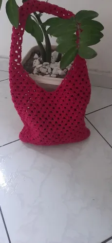 Bolsa em crochê feito artesanalmente 