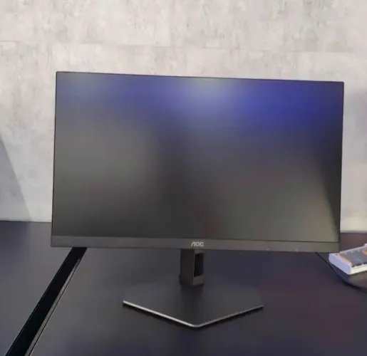 Monitor AOC