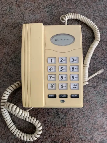 Telefones c Teclas 