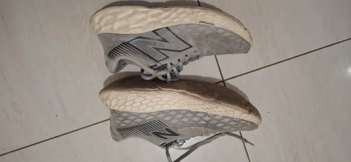 Tênis New balance em perfeito estado de conservação!!