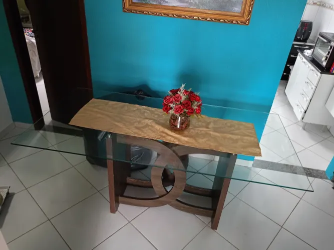 Mesa 6 cadeiras somente a mesa