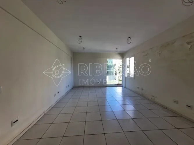 Sala para locação com aproximadamente 45m² de frente AABB Botânico