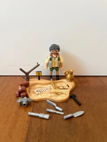 Playmobil arqueólogo