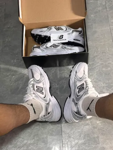 Tênis New balance 530 - Primeira linha