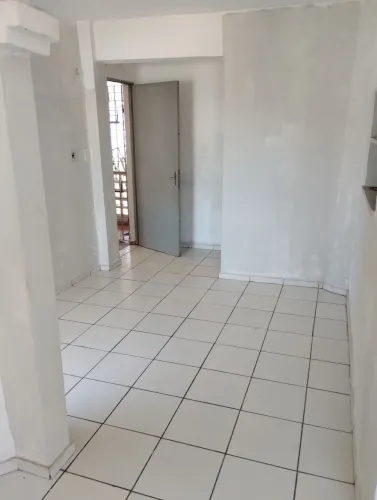 ALUGO APARTAMENTO JOAO EMILIO FALCAO