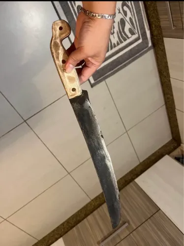 Facão forjado