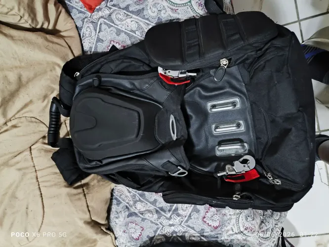 Mochila Primeira linha top e grande! 