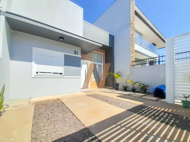 Casa com 2 dormitórios à venda, 80 m² por R$ 450.000,00 - Dom Feliciano - Gravataí/RS