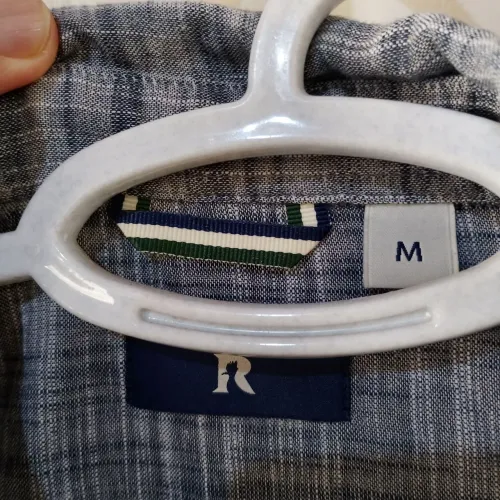 Roupas de grife Reserva