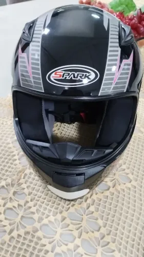 Capacete Feminino sem viseira