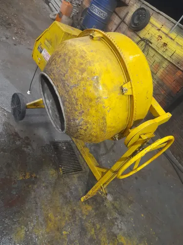 Betoneira 400l