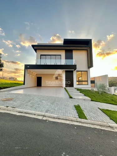 Casa Condomínio em Ponta Grossa
