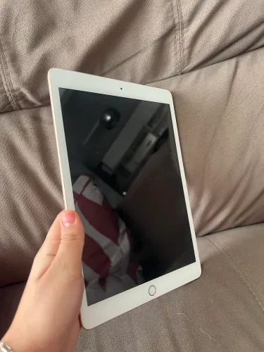 iPad 8