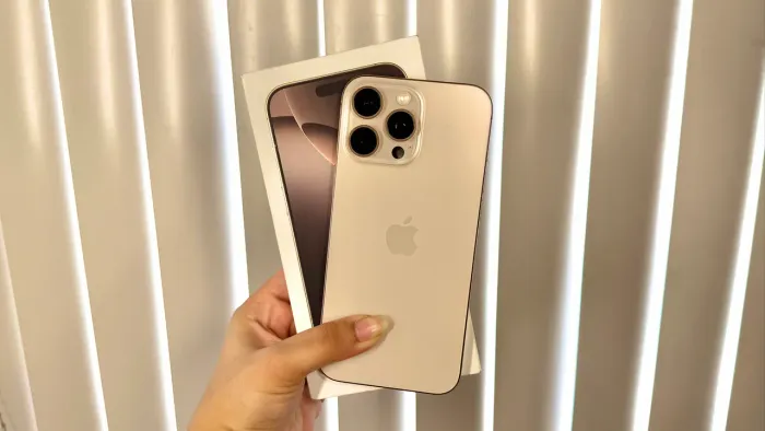 iPhone 16 Pro Max | Desert | 256gb