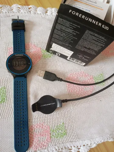 Relógio Garmin Forerunner 620