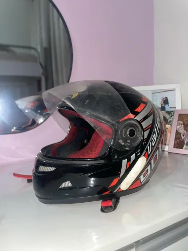 Capacete motociclista