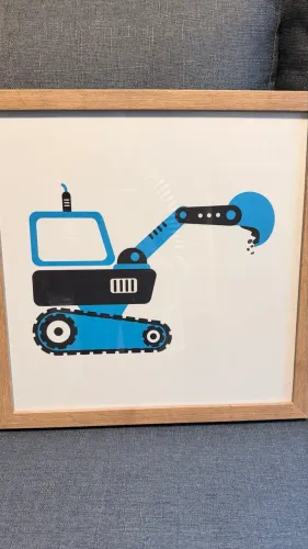 Vendo kit com 4 Quadros infantis com moldura amadeirada, vidro e pendurador