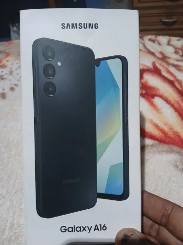 Vendo um celular A16 256 gigante  zap *82  Samsung   com garantia estendida 3 ano 