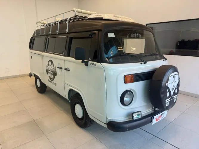 Volkswagen Kombi Standard 1.4 MI Total Flex 8V 2003