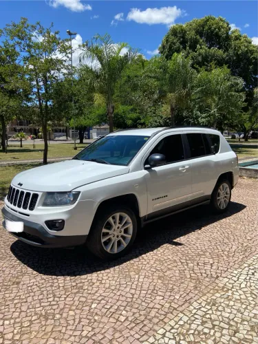 Jeep Compass Sport 2.0 16V 156cv 5P 2014