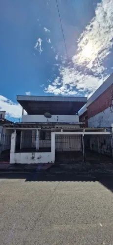 Casa Conjunto dos Bancários