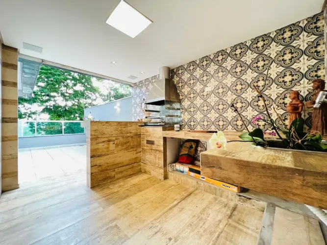 Apartamento com área privativa,3 Dormitorio(s) bairro Liberdade Edificio Francisco de Paul
