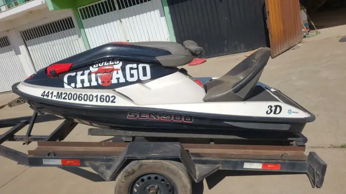 Jet skis