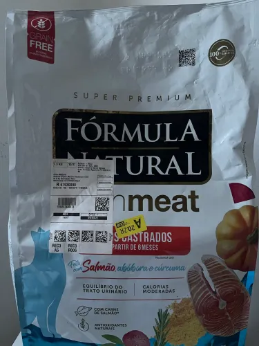 Ração FÓRMULA NATURAL Fn Fresh Meat Gato Cast Sal 7Kg