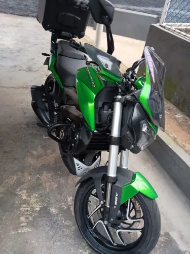 Dominar 400 em excelente estado