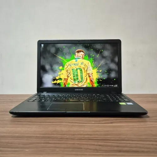 Notebook Samsung (Core i7 + Placa Video Nvidia + SSD) c/ Garantia - Avalio trocas !!!