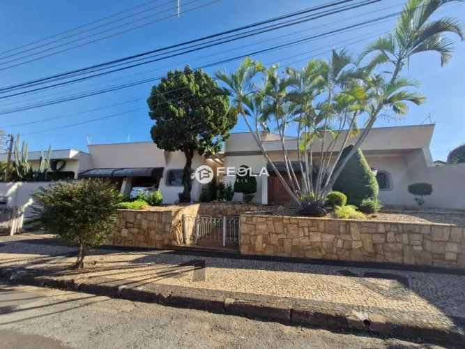 Casa à venda e para alugar em Americana, Vila Santa Catarina, com 3 suítes, com 413 m²