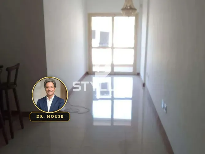 Apartamento Reformado com Varanda e Vaga em Engenho Novo! M50Q