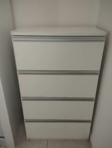 Cômoda 4 Gavetas
