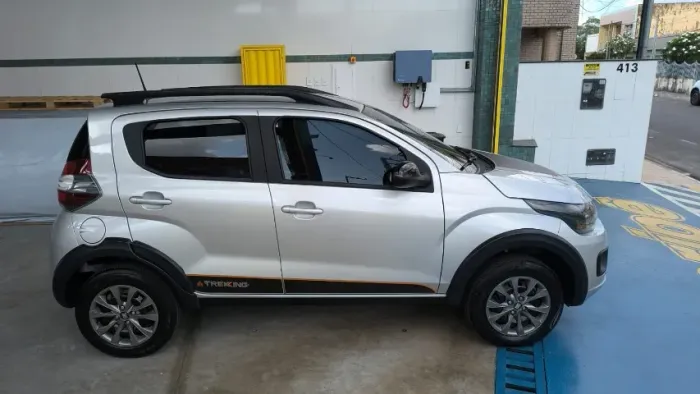 Fiat Mobi Trekking 1.0 Flex 5P 2025