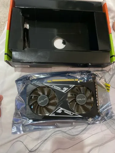 (Preço Negociável) Placa de Vídeo GTX 1650 4GB GDDR6 -, Mau contato no cabo de vídeo VGA