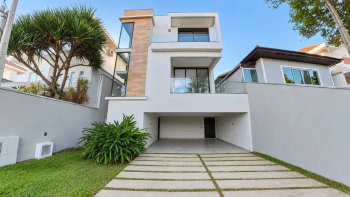 Casa no condomínio Urbanova Auto da Serra III para venda com 4 quartos, sendo 3 suítes, 24