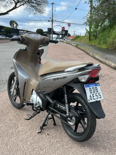 Honda biz 125 único dono 