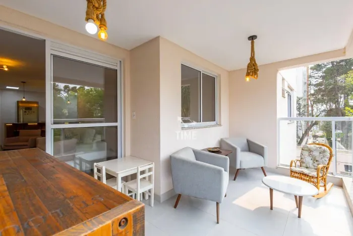 Apartamento Mobiliado com Sacada Gourmet e Vista para o Bosque Mood Bacacheri