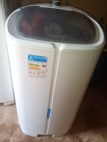 Vendo uma máquina de lavar