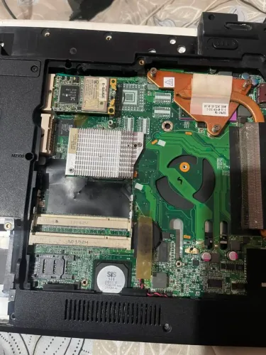 Vendo peças de notebook positivo Premium