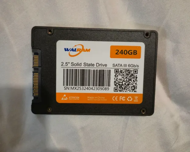 SSD 240GB - Excelente estado - 100% Saúde