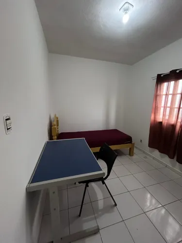 Quarto disponível pra entrada imediata (República masculina)