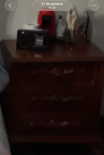 Criados-mudos em madeira maciça (par)