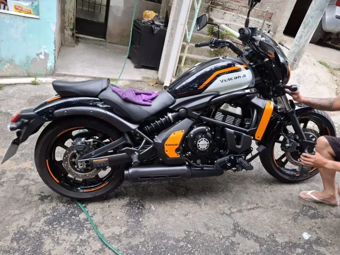 Vulcan 650 café 