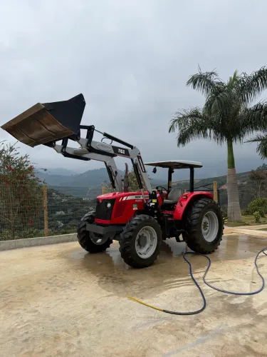 Trator Massey 4265