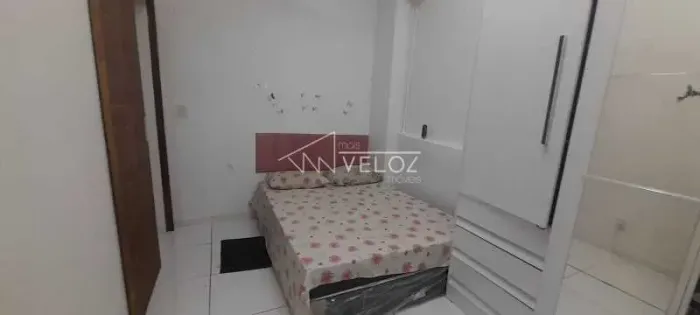 Apartamento : / Residencial / Centro