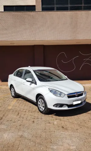 Fiat Grand Siena Attractive 1.0 Flex 8V 4P 2018