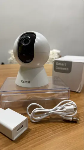 Câmera de Segurança Smart Wi-Fi KERUI Full HD