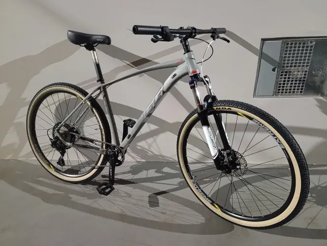 Bicicleta aro 29 tamanho 19 boost oggi 12v